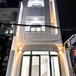 Bán nhà cho thuê mặt tiền đường nơ trang long 48m2 shr, 1t3l cách trường cao đẳng dược sài gòn 500m