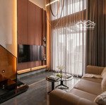 Metropole - the opera: duplex sân vườn 3 phòng ngủ 120m2, full nội thất đẹp. giá thuê 100 triệu/tháng