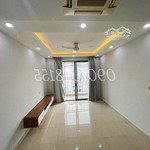 100m2 căn góc thoáng 3pn 2wc giá thuê chỉ 19tr/th - cho thuê căn hộ chung cư toà botanica premier