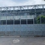 Cho thuê kho xưởng nhà bè dt 500m2, trần la phông mát sạch, 2 cửa nhập xuất rộng rãi