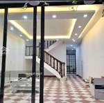 Cc bán nhà ngọc hà, view nhà văn hoá, sân để 10 xe máy, 2 thoáng, 58m2, 3 tầng,mặt tiền4.9m, 7.2 tỷ