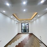 Huỳnh thúc kháng - quận đống đa hàng hiếm - phân lô vỉa hè ô tô tránh - 36m2 rộng 3.6m 6t: 15.8 tỷ