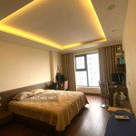 Căn hộ cc 115m2, 3 phòng ngủ + 2 vệ sinhở an bình city, view hồ tầng trung view đẹp nt xịn , giá bán 7.85 tỷ