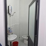 Cho thuê nhà nguyên căn hẻm 60 đường lâm văn bền , dt 4x13 , có gác lửng , 2pn , 2wc, giá 11trieu