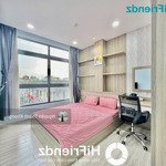 Cho thuê căn hộ studio cửa sổ cao cấp, full nội thất, thang máy, rộng 30m2, gần đại học kinh tế ueh