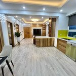 Tôi cần bán gấp trong tháng này căn hộ 4 ngủ -146m2 chung cư hh2 bắc hà, giá: 50 triệu/m2 sổ đỏ lâu dài