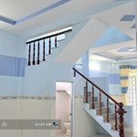 Chính chủ cần bán nhà cấp 4 mới nâng cấp.dt 100m2,tân thông hội,củ chi