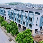 Bán gấp căn shophouse sapphire gem - hướng đông - 140m2- kinh doanh đắt như tôm tươi- giá cực tốt