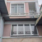 Nhà hẻm xe hơi nơ trang long diện tích đất 225.8m2 4,5 tầng có 20 phòng ngủ có thang máy giá bán 27,5tỷ