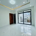 Kẹt vốn bán gấp nhà huỳnh văn bánh, p.14, phú nhuận. giá 3,88 tỷ, dt 48m2, lh như 0766372453, hxh