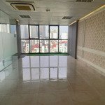 Cho thuê văn phòng đường hàm nghi vị trí đẹp ô góc view rộng nhiều ánh sáng 0902131683