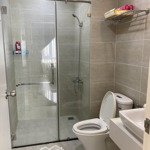 Cho thuê căn hộ central premium p5, q8. dt 73m2, 2wc, đầy đủ nội thất, giá thuê 14tr