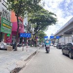 Vỉa hè đá bóng, mặt phố quang trung, hà đông. dt 142m2, 7 tầng, giá 35 tỷ, thang máy