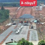 Bán đất hơn 1000m2 gần trung tâm thành phố bình phước . shr