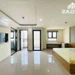 Căn hộ dịch vụ sang trọng, ban công full nội thất cao cấp 60m2, sư vạn hạnh, quận 10