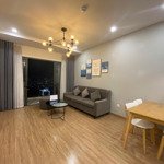 Cho thuê gấp căn hộ sky park cầu giấy 2.5 phòng ngủ full nội thất cao cấp, 19 triệu. lh: 0966573898