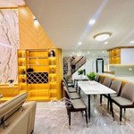 Báb nhà xuân phương 40m2-5 tầng ở đâu còn- lô góc 4 thoáng 6 phòng ngủ ô tô ngủ trong nhà hơn 5 tỷ