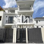 Nhà mới xây 400m2 trống suốt 3 sàn làm showroom, văn phòng công ty ngay trung tâm phường an phú