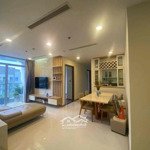 Vinhomes central park bình thạnh 3 phòng ngủcần bán nhanh. sổ hồng chính chủ