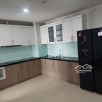 Chính chủ cho thuê căn hộ 1707 tòa c2 udic westlake, võ chí công, 168m2, 3pn, căn góc, đủ đồ mới