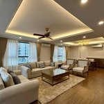 Bán 2 ngủ udic westlake tầng cao, nhà full nội thất hiện đại - 0974606535