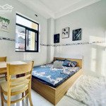 Studio full nội thất cửa sổ lớn 20m2 thang máy, hầm xe - hvhk, etown