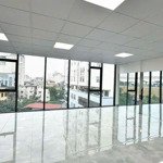 Cho thuê văn phòng cực đẹp 125m2 giá chỉ 22tr phố chính kinh, thanh xuân