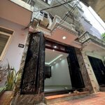 Sốc! bán căn xuân thủy-ba gác-5m ra ngõ ô tô-sổ đỏ chính chủ 9.45 tỷ
