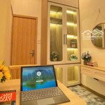 Bán tòa chdv tại thanh xuân cạnh royal city 96m2x 8 tầng ô tô qua nhà, dòng tiền hơn 150 triệu/ tháng