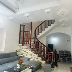 Hiếm, nhà trinh lương 42m2, 4 tầng, nhà dân xây chắc chắn, ngõ 3 gác chạy giá nhỉnh 5 tỷ nhỏ