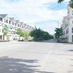 Cần bán gấp căn biệt thự liền kề nằm trong quần thể khu đô thị hinode royal park 100m 14,1 tỷ