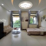 Cuối tháng mình trống studio full nội thất, bancol tại bình thạnh