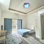 Căn hộ - 30m2 - bancol lớn - full nội thất - hẻm xe hơi - an ninh tốt