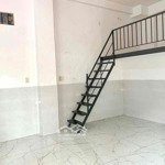 Phòng trọ duplex gác cao ngay công viên làng hoa giá cực rẻ