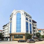 79.9 tỷ có toà nhà apartment mp võng thị 115m 9 tầngmt6.5 view tây hồ, vỉa hè 3m đường 3 làn ô tô chạy