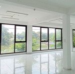 Mặt bằng ngọc thụy 100m*3t thông sàn mt 14m view hồ chỉ từ 10-15tr/sàn