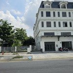 Shophouse song hành lakeview city 5x20m, bán 22 tỷ, liên hệ ngay 0907860179