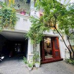 Villa sang trọng dành cho các nhà hàng, cà phê, studio,văn phòng ...