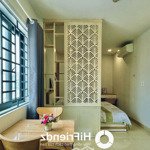 Studio cửa sổ trời full nội thất kế cầu nguyễn văn cừ