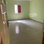 Phòng trọ 20m2 trung tâm quận 5