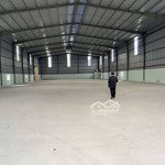 Cho thuê 5.300m2 có 3.800m2 xưởng bình điện 320kwa tân uyên bd