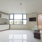 Căn hộ studio 35m2 cửa sổ thoáng máy giặt riêng tại trần hưng đạo q5