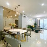 Cho thuê chung cư sky center - tân bình, dt: 2pn, 3pn. giá từ: 14 triệu, lh: 0904715617 quyền