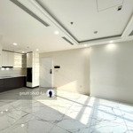 Bán văn phòng đa năng (2pn+2wc) diện tích 70m2, căn góc giá 3ty150. lh: 0903705423