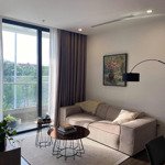 Cho thuê căn hộ 3 phòng ngủrộng rãi tại vinhomes symphony riverside, lb