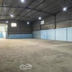 Cho thuê kho, nhà xưởng 400m2 giá chỉ 29 triệu vnd tại quận 12