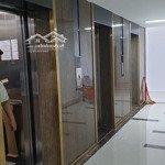 Căn hộ 65 m2 2 phòng ngủ 1 vệ sinhgoldora q.7 - liền kề phú mỹ hưng