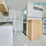 Căn hộ full nội thất hiện đại mới xây 100% - ngay e town cộng hòa.