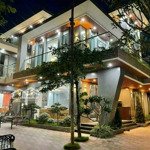 Cần bán villa 3 tầng (14x17m cn 238m2) sân vườn trần não. bình an. quận 2. giá bán 39 tỷ. liên hệ: 0901882939