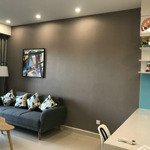 Cho thuê nhanh căn hộ 2 phòng ngủview sông tại the sun avenue giá chỉ 17 triệu